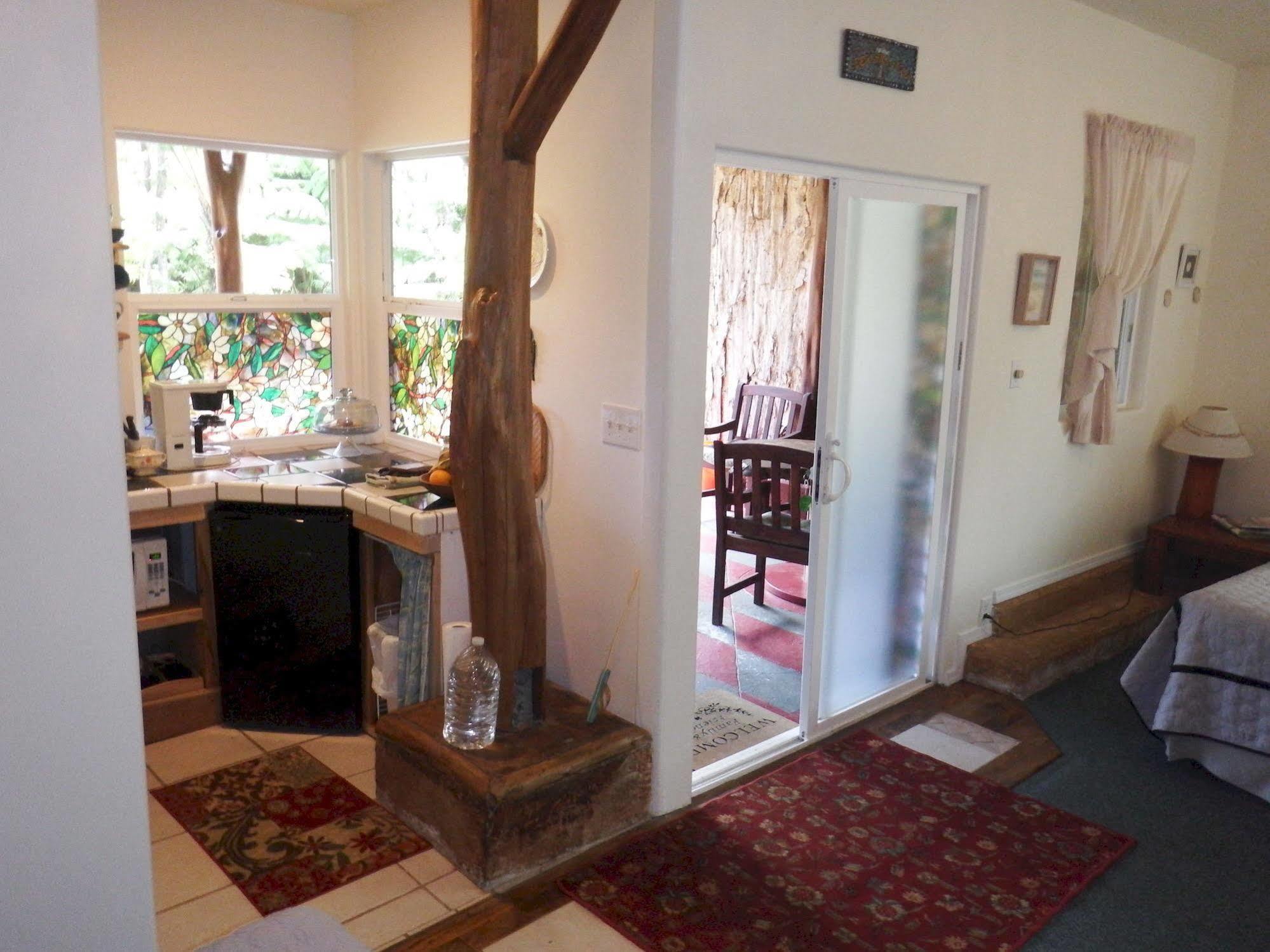 Aloha Crater Bed & Breakfast 3*